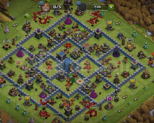 COC 3 KOSTÜMLÜ TH12 MAX