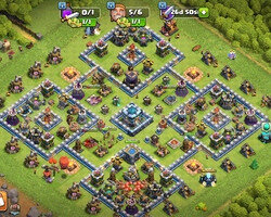 Belediye Binası 13 Nerdeyse Max & 6 İnşaatçı