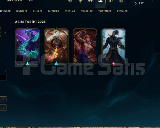 100 RP Lİ / KALİTELİ KOSTÜMLER / 0 BAN RİSKİ