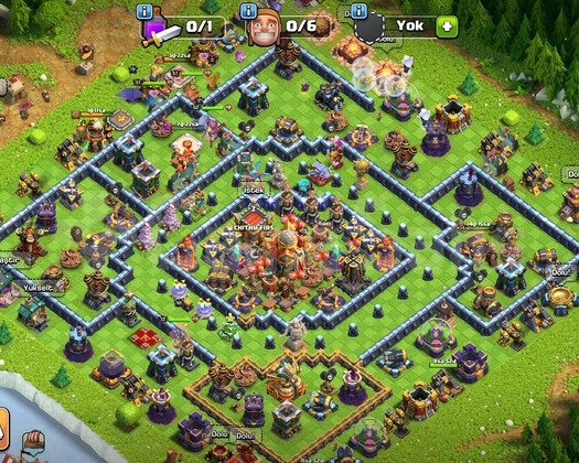 Clash of Clans BB 16 Hesap Herolar Güzel