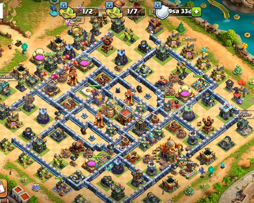 TH 16 AĞIR SAVUNMA MAX HERO MAX EFSANE HESAP