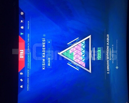 Yüksek mmr bol skinli smurf acc