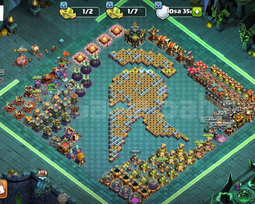 TH 17 NEREDEYSE MAX MÜKEMMEL HESAP KAÇMAZ