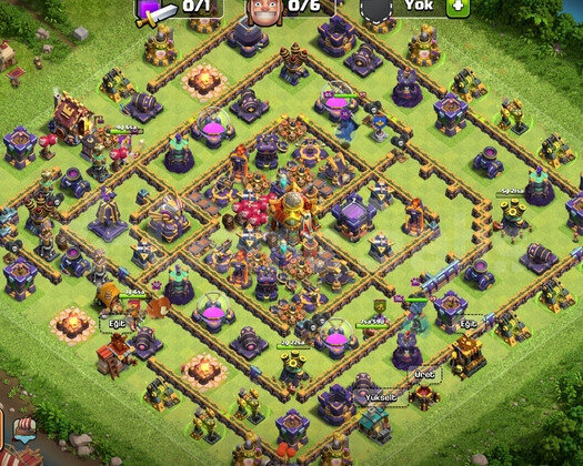 TH 16 +11 KOSTÜM +4600 TAŞ EFSANE HESAP KAÇMAZ