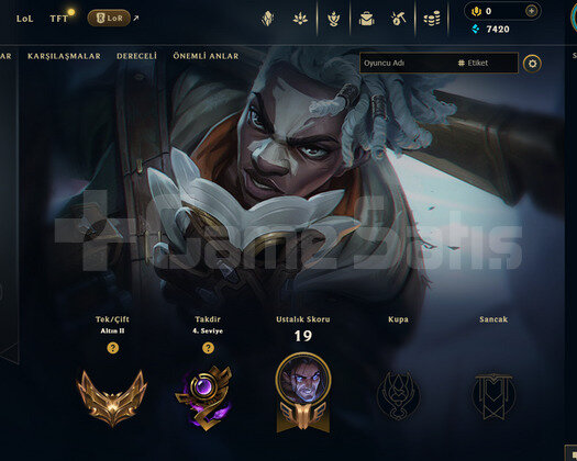 TR Gold 2 | 4 Kostüm - 31 Hero | LoL Hesap