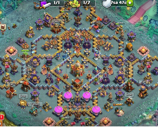 TH 16 NEREDEYSE MAX 11 KOSTÜM 3 ARKA PLAN