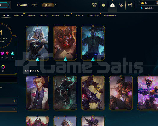 EUW Zümrüt 4 | 11 Kostüm - 30K Mö | LoL Hesap