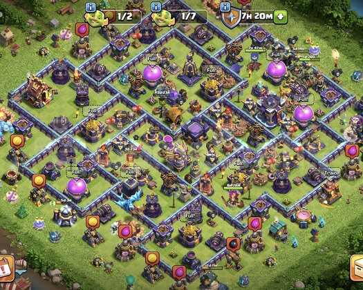 TH 15! 11 KOSTÜM