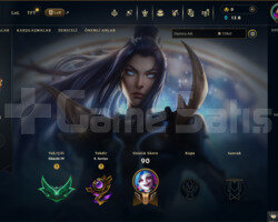 EUW ZÜMRÜT 4 50 WR AZ MAÇ ATILMIŞ ADC MAİN