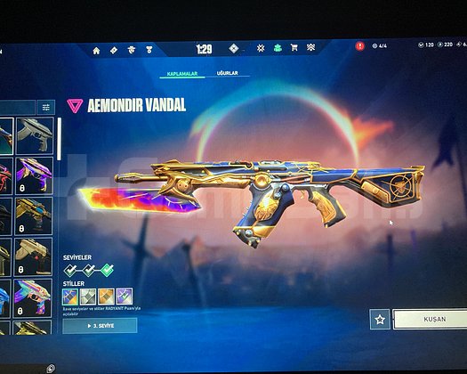 Altın 3 uzaylı avcısı skinli hesap