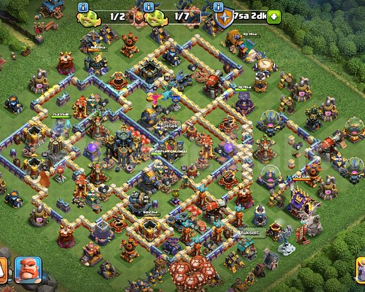 Th 17 Max 5 Gold kostüm ekipman full e yakın