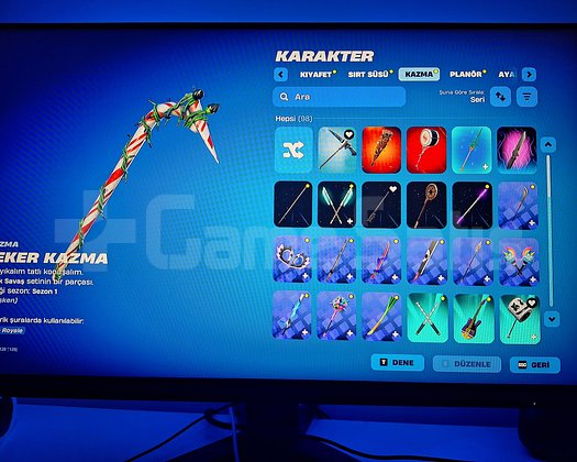106 Karakter ve yüzlerce skin dolu dolu hesap