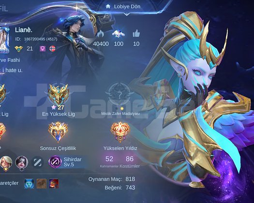 Selena Main Smurf
