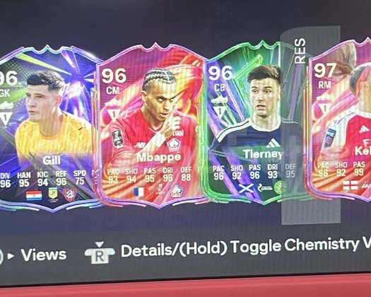 Mükemmel ultimate team ikon kadro