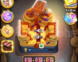 CLASH ROYALE SATILIK HESAP 6 SENELİK