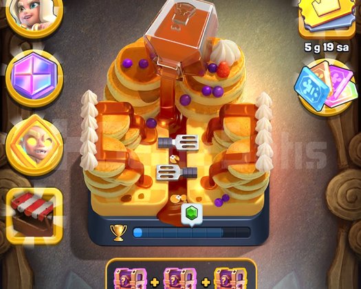 CLASH ROYALE SATILIK HESAP 6 SENELİK