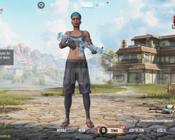 BUZ M4 4 SEVİYE PUBG HESABİ