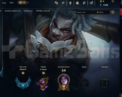 TR Plat 3 | 8 Kostüm - 51 Hero | LoL Hesap