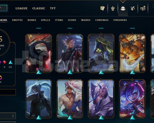 TR zümrüt 3 lol hesabı/115 kostüm