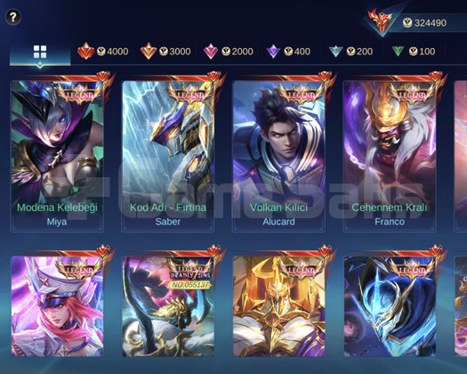 Küresel hesap 11 legend kostüm