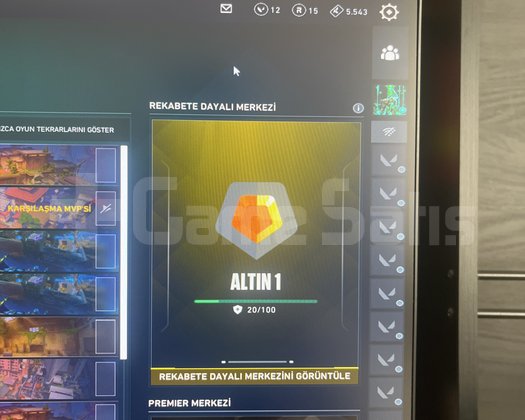 Bol skinli Valorant hesabı2 bıçak skin
